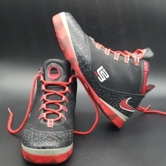 nike lebron soldier 2